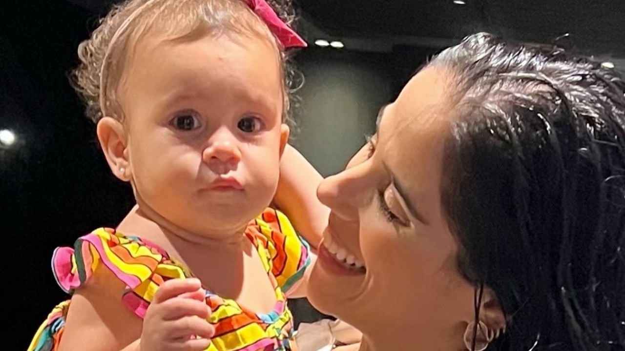 Com vídeo fofo, Camilla Camargo comemora primeiro ano da filha: ”Minha vida”