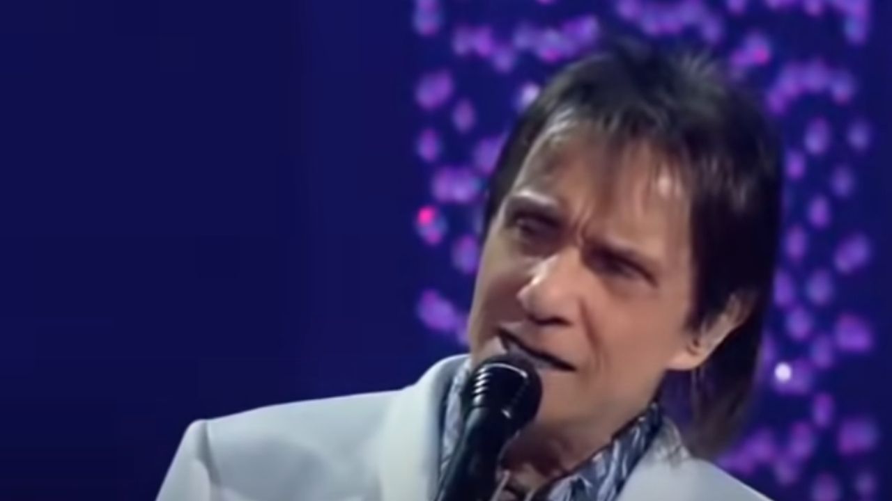 Artista atemporal: A brilhante carreira de Roberto Carlos