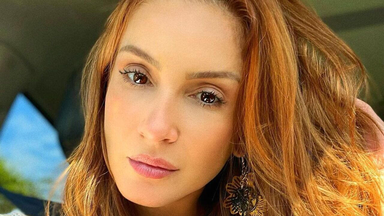 Claudia Leitte encanta ao mostrar jantar especial com o marido