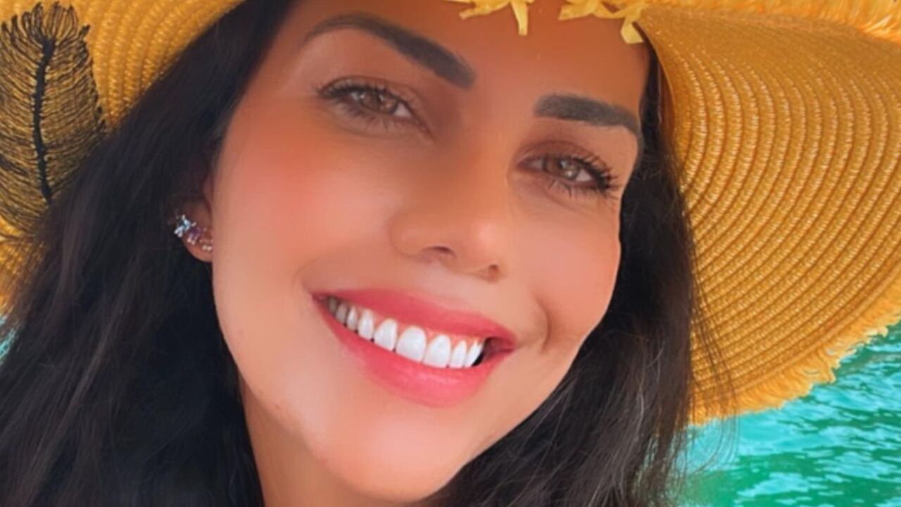 Daniela Albuquerque encanta com fotos da família em viagem luxuosa