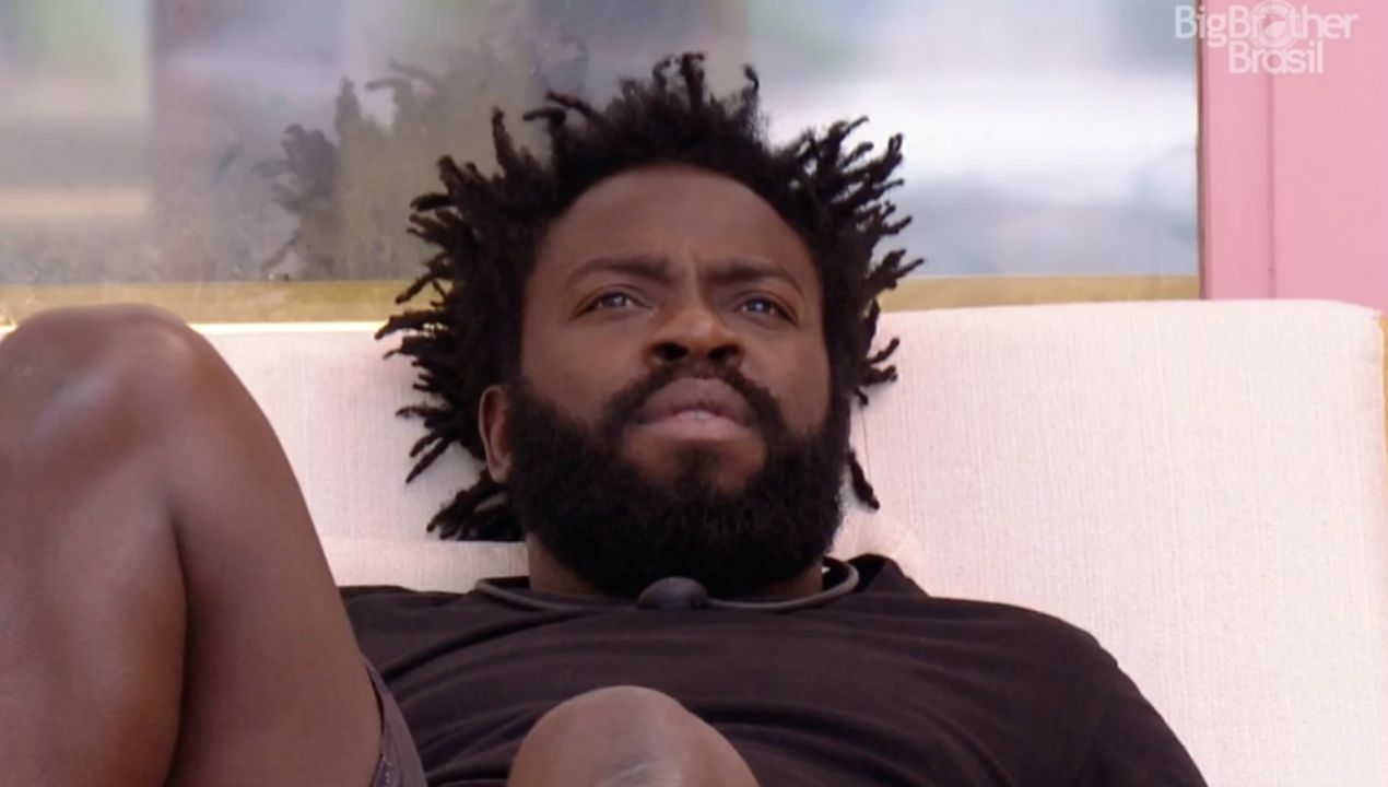 BBB 22: Emparedado da semana, Douglas Silva desabafa: “Não tem como relaxar”