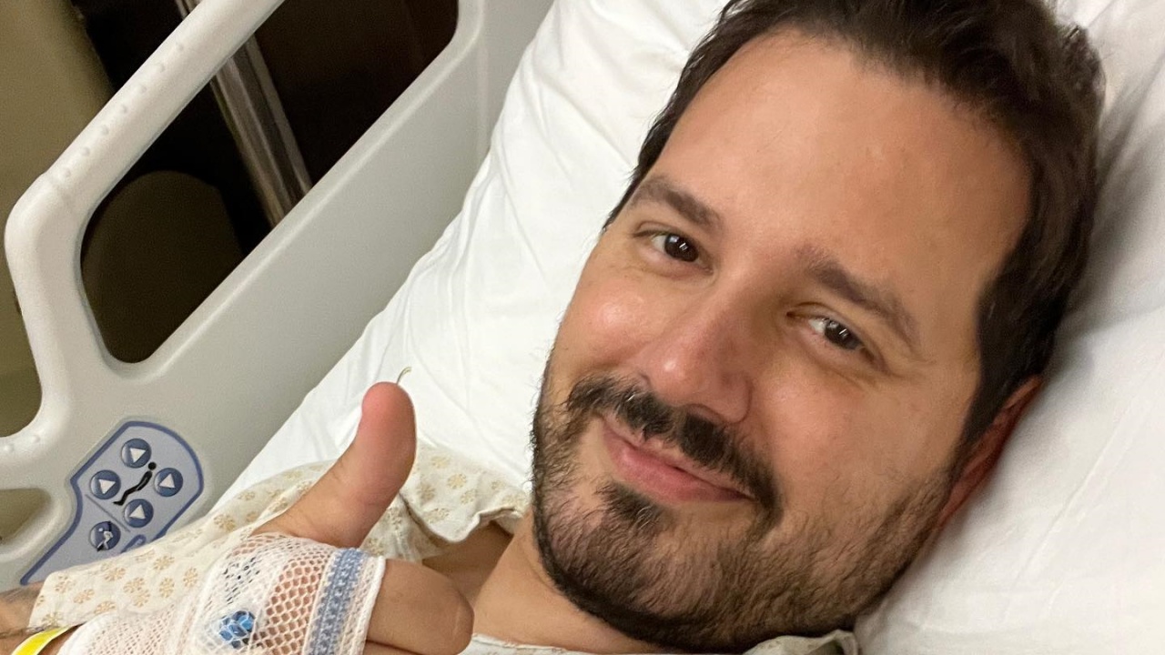 Dony de Nuccio passa por cirurgia na coluna: ”A pior dor”