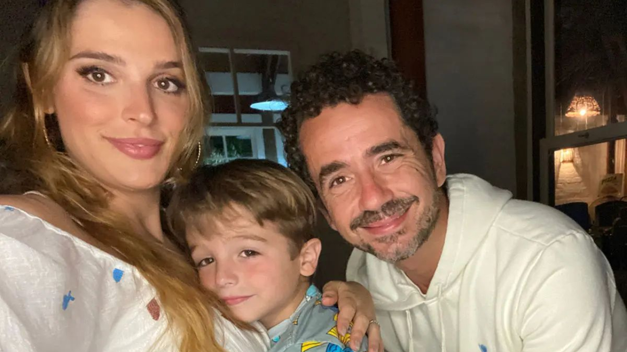 Felipe Andreoli publica foto inédita da família completa: ”Não tenho nem legenda pra essa foto”
