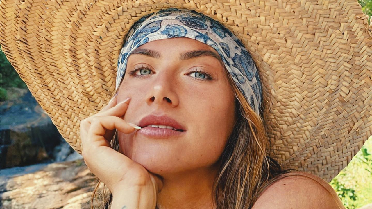 Giovanna Ewbank mostra rebolado ao fazer coreografia de ‘Café da Manhã’