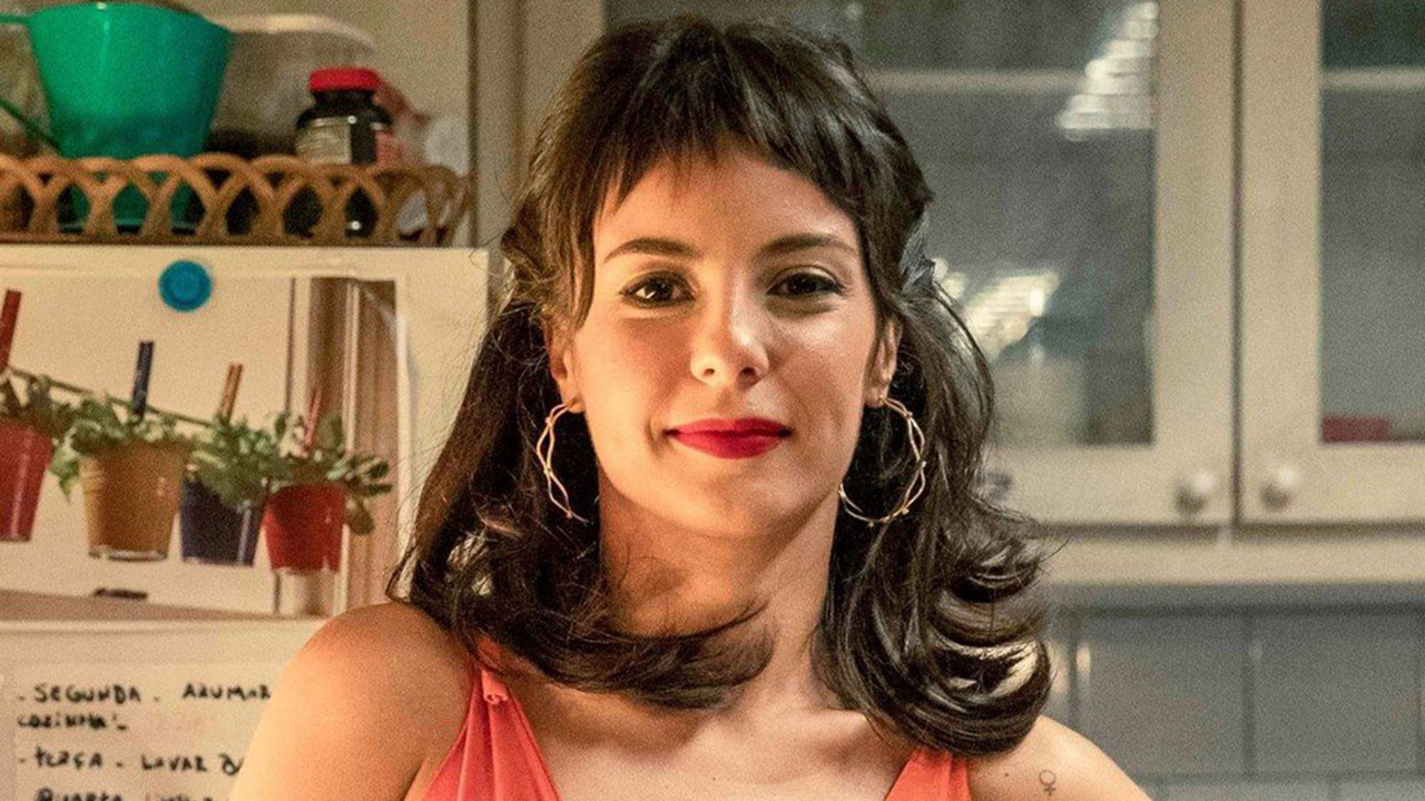 Lara surpreende ao viver noite de paixão a dois em ‘Um Lugar ao Sol’