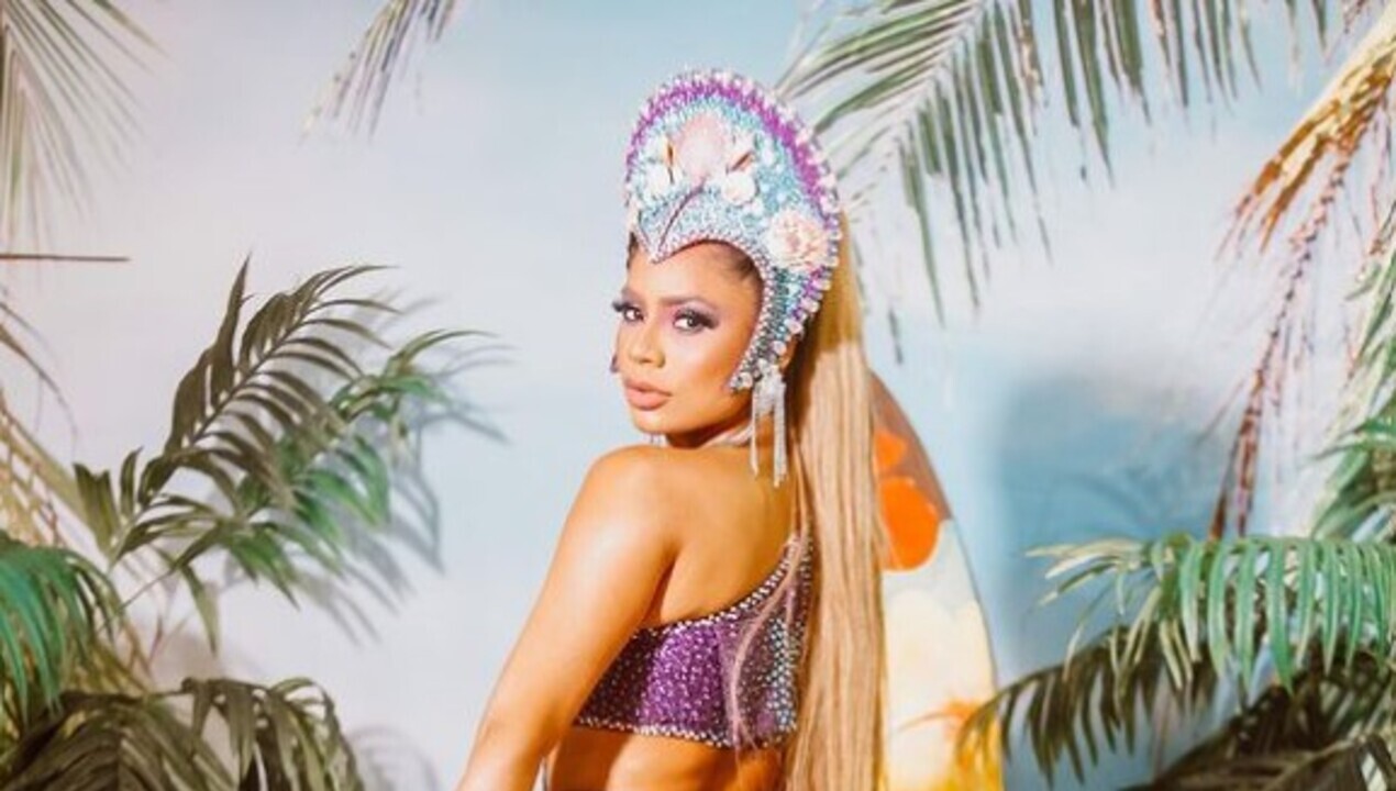 Rainha de Bateria, Lexa samba com a Unidos da Tijuca em ensaio da escola de samba carioca