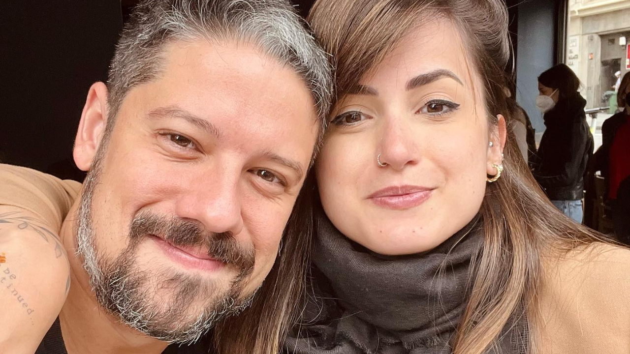 Juntinhos, Mari Palma e Phelipe Siani visitam a Basílica da Sagrada Família