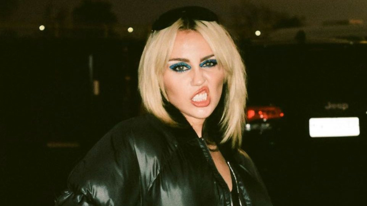Miley Cyrus agradece fãs após fazer o maior show na história do Lollapalooza Brasil
