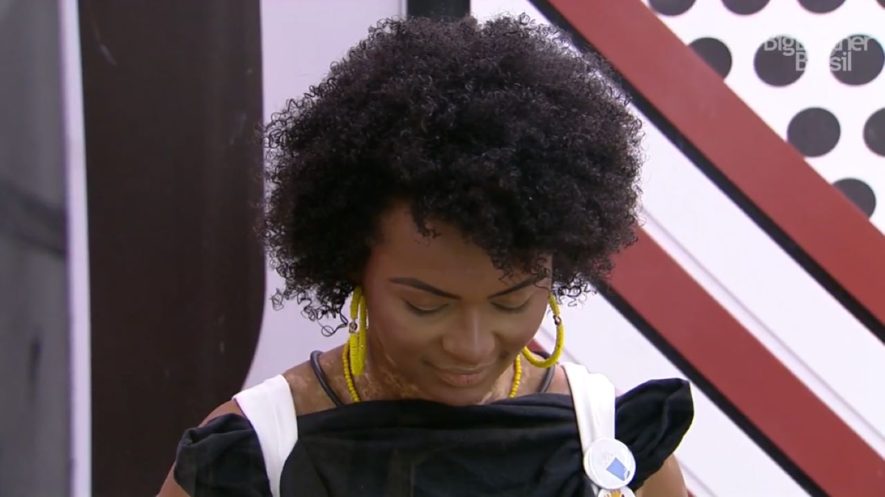 BBB 22: Natália reclama de advertência da produção: ”já estou ficando brava”