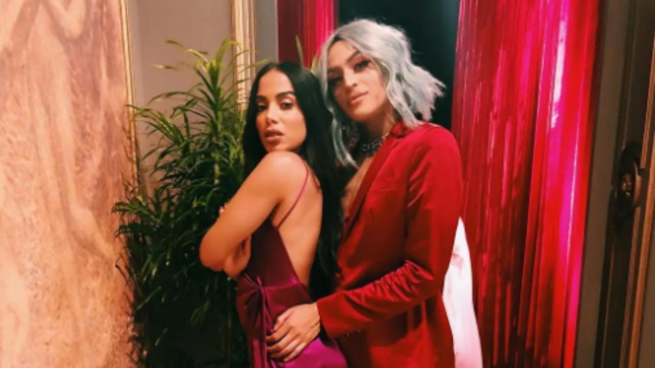 Pabllo Vittar celebra aniversário de Anitta com declaração divertida: ”Miss bumbum”