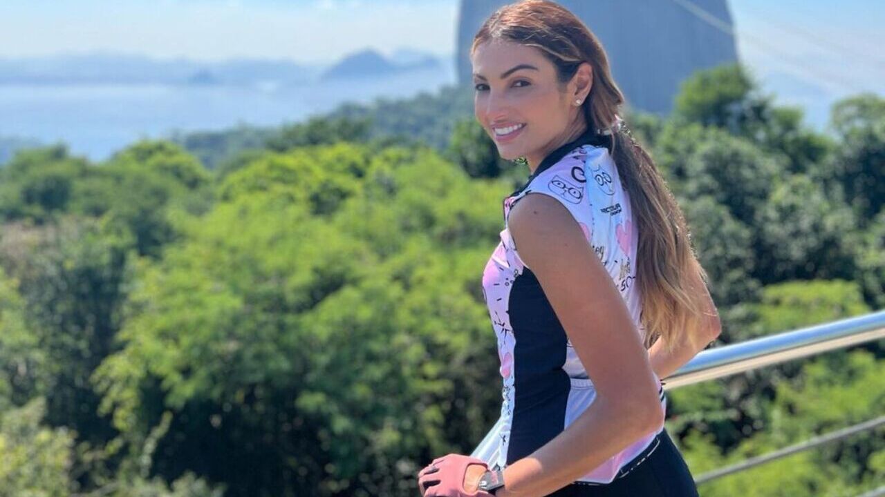 Patrícia Poeta pedala até o Pão de Açúcar e faz fotos deslumbrantes do momento