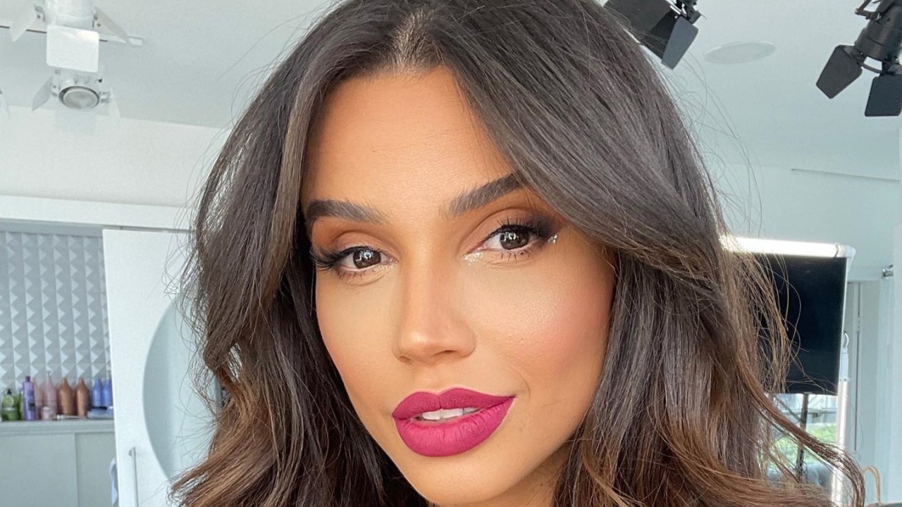 Grávida, Paula Amorim se derrete ao mostrar ultrassom do filho: ”Ver como esse bebezinho está”