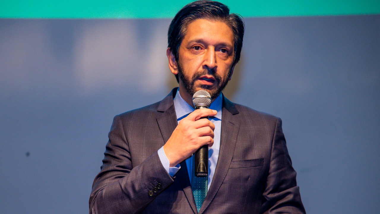 Prefeito Ricardo Nunes é homenageado em jantar de lançamento do Centro Cultural Brasil-Líbano