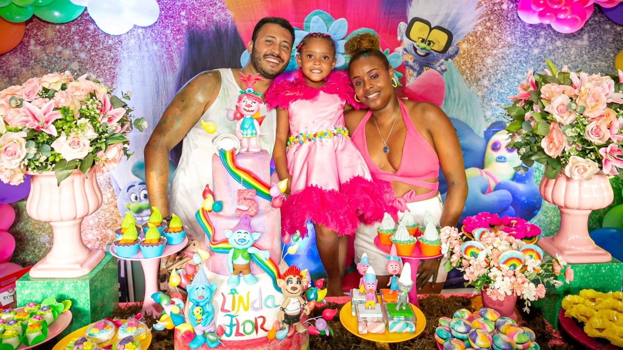 Com festa temática, Roberta Rodrigues celebra aniversário da filha: ”Dia de amor”