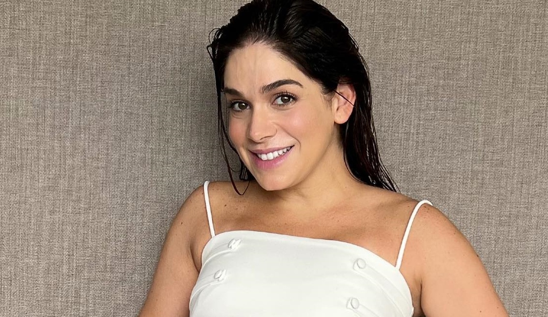 Sabrina Petraglia relembra ensaio fotográfico e fala sobre a reta final da gravidez