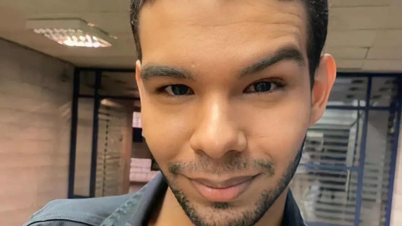 Ex-BBB Vinicius mostra encontro com os fãs e faz agradecimento: ”Gratidão”