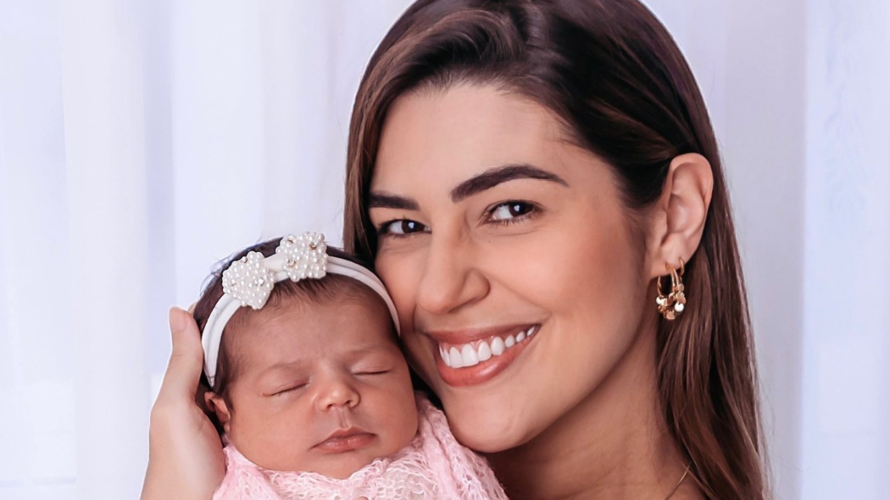 Vivian Amorim fantasia a filha de Dummy ao comemorar mesversário: “Nossa Big Baby Brasil”