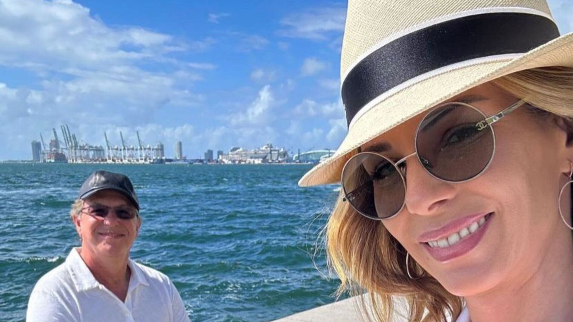 Boninho e Ana Furtado aproveitam final de semana romântico em Miami
