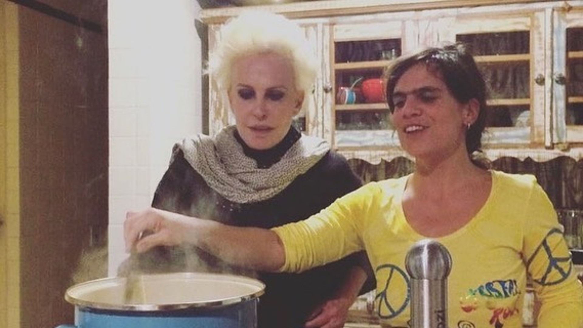 Ana Maria Braga parabeniza filha com fotos raras: “Minha Maricota”
