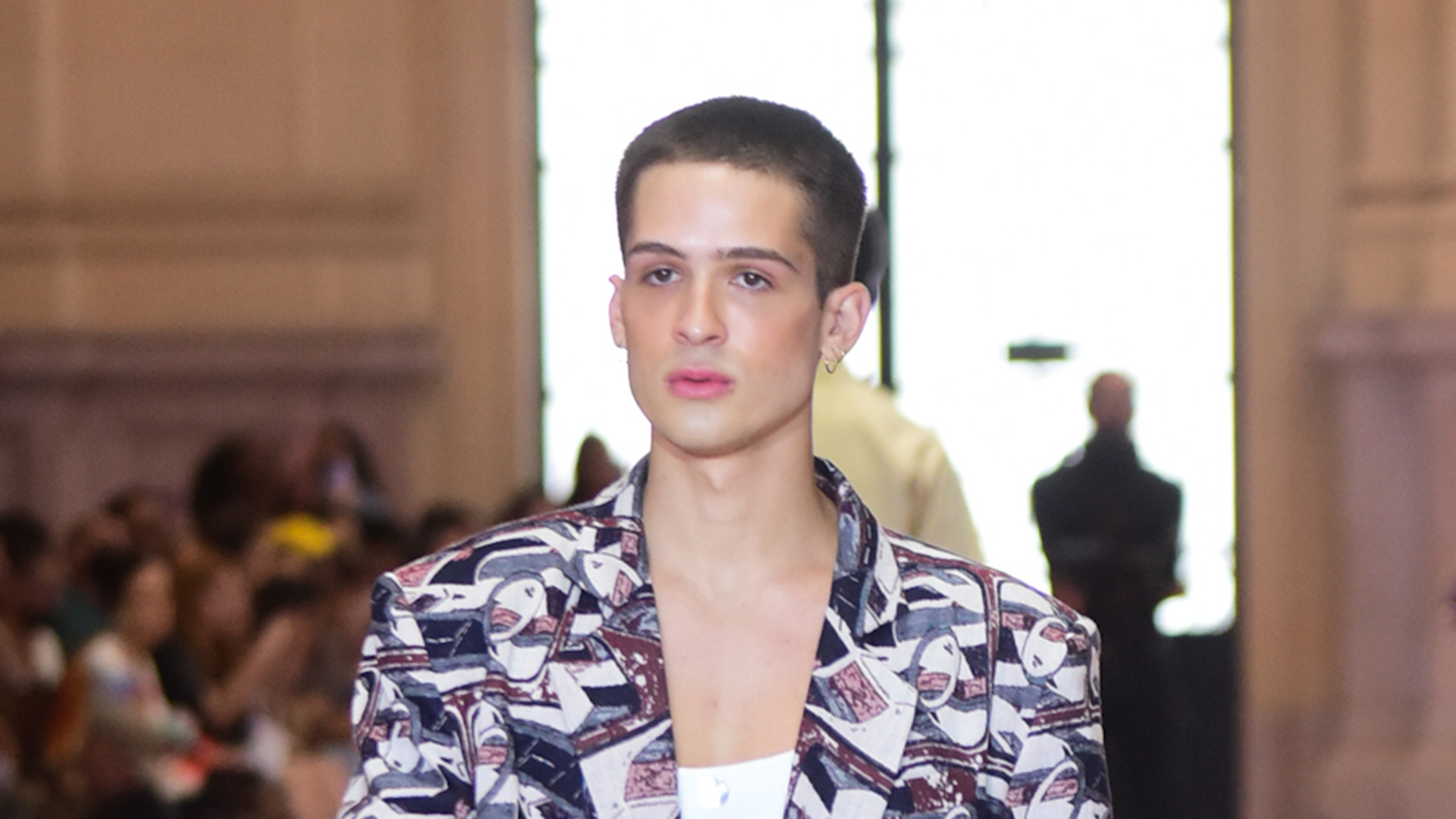João Guilherme faz a sua estreia como modelo na SPFW