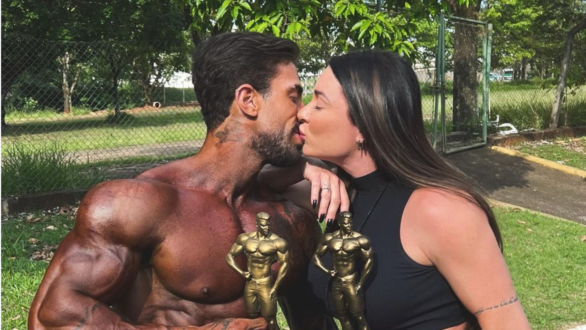 Juju Salimeni vibra com vitória do namorado em competição: ”Muito orgulho”