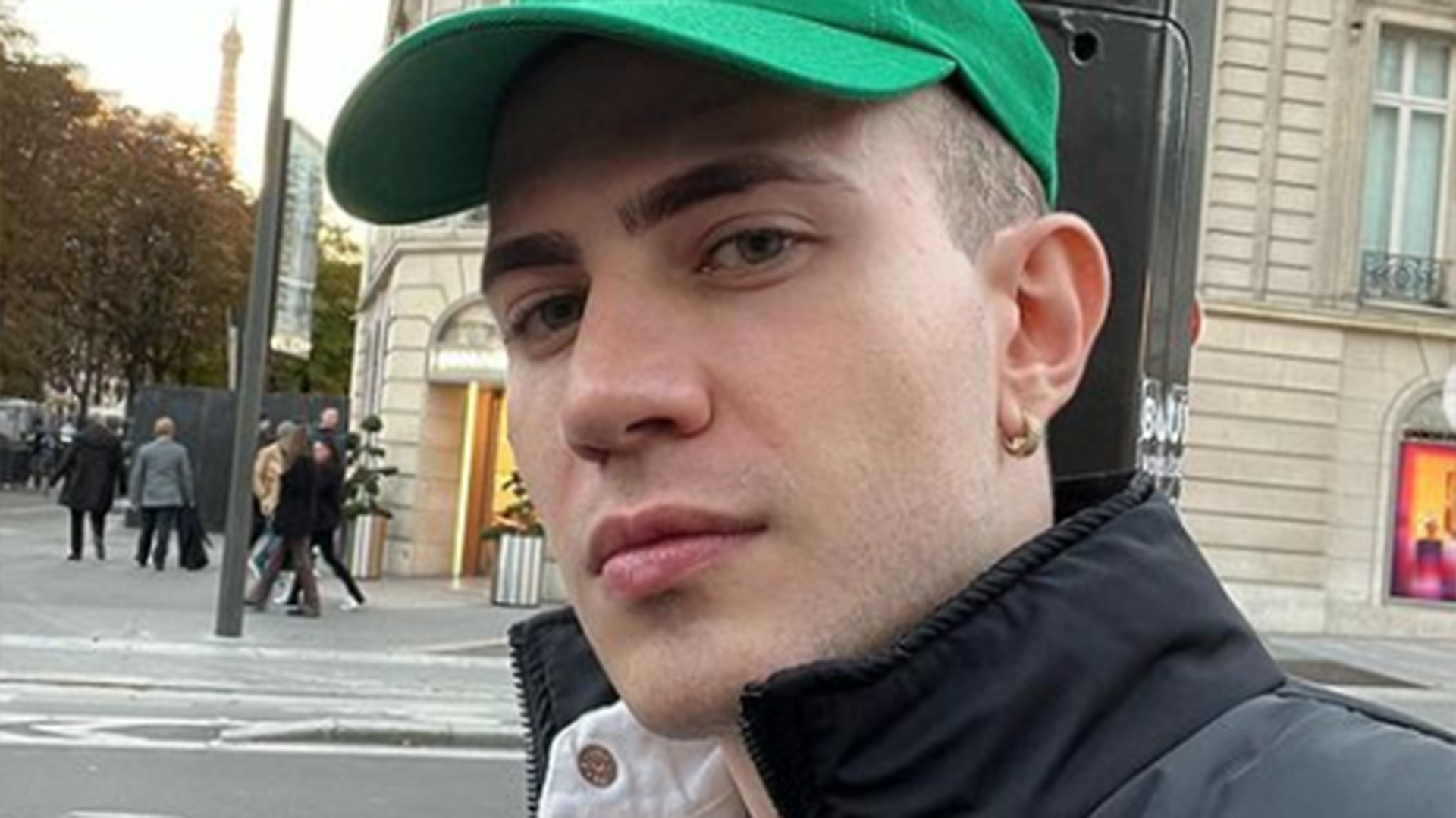 Leo Picon mostra como é a sua nova mansão