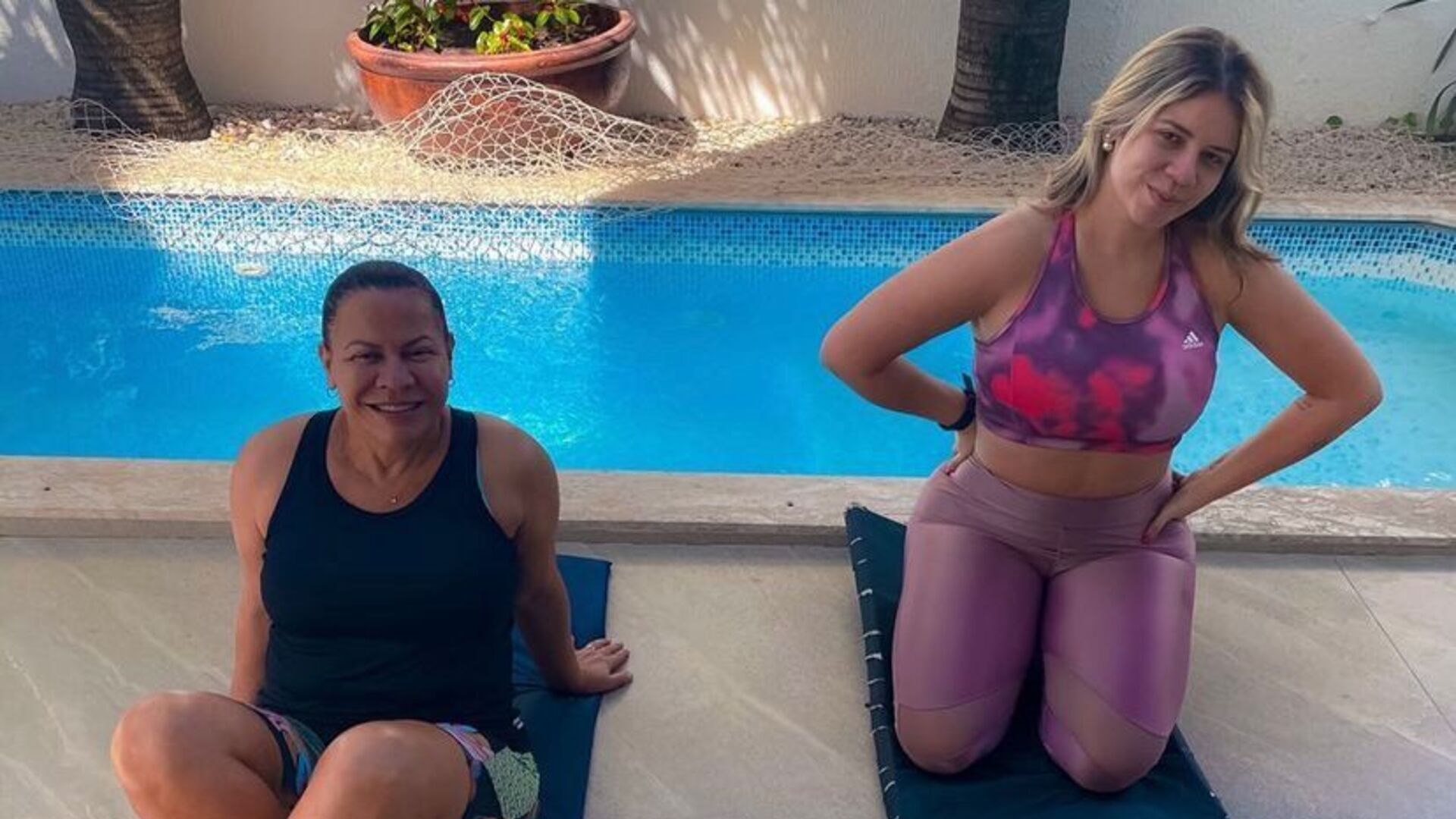 Mãe de Marília Mendonça, Dona Ruth, abre o coração sobre saudade de filha: “Me permito chorar mais”