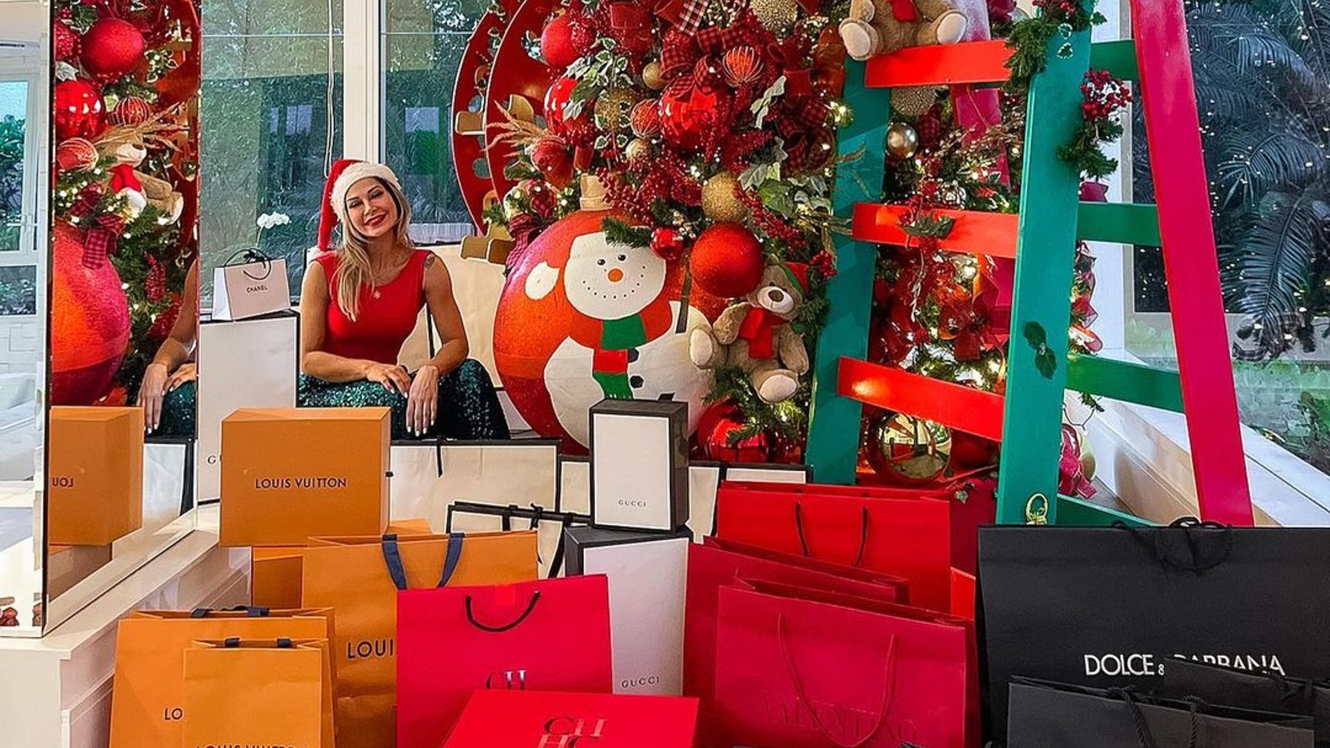Maíra Cardi se arrepende de presentes de luxo na árvore de Natal e decide doar