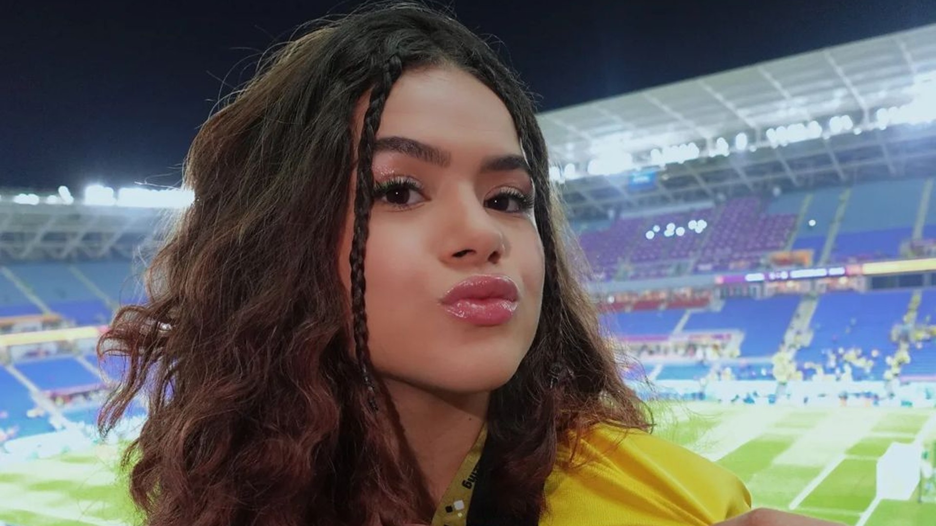 Maisa Silva diz que se apaixonou por rapaz em aeroporto: “Muito lindo”