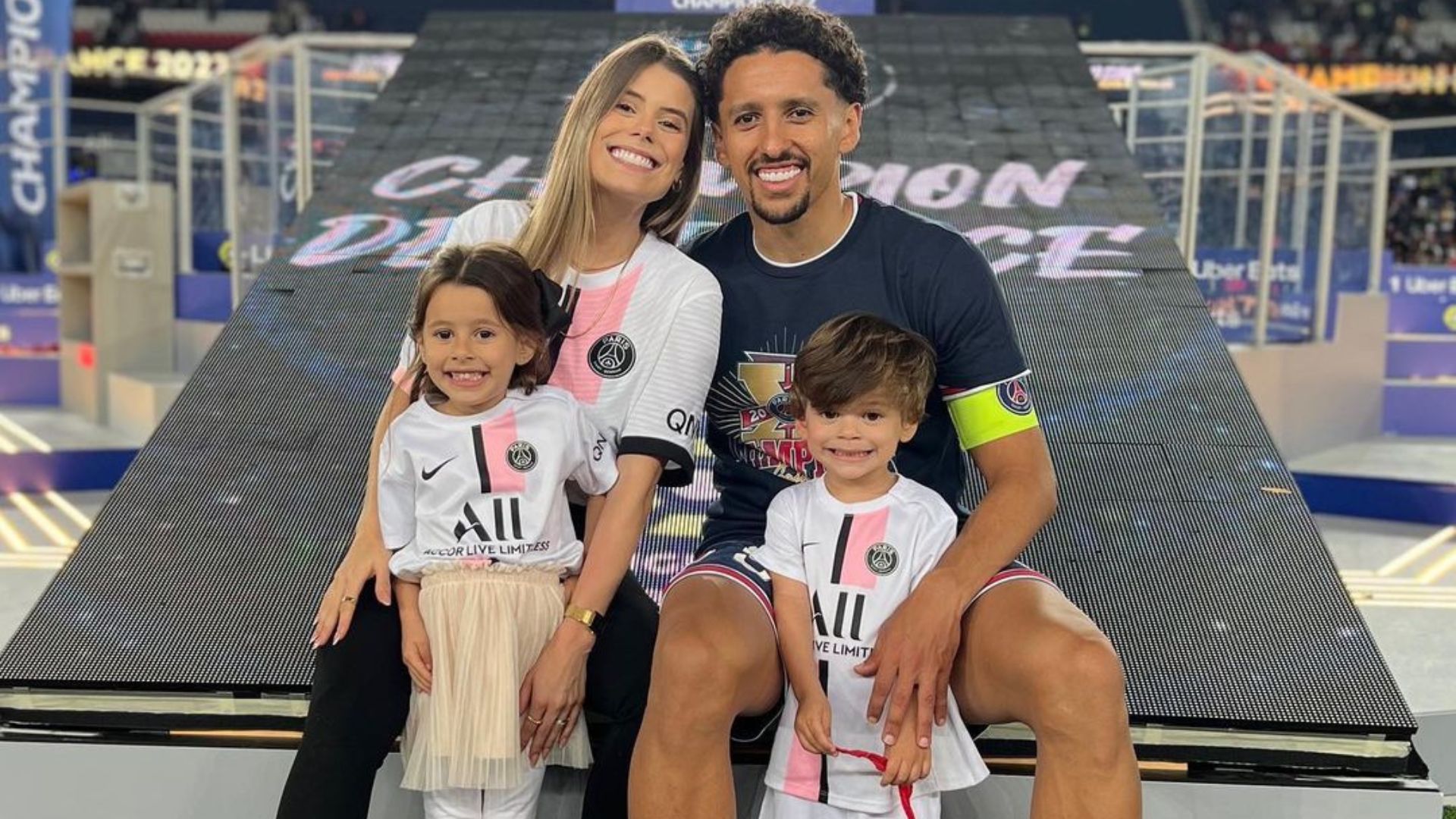 Conheça Carol Cabrino, a belíssima esposa do zagueiro Marquinhos, da Seleção Brasileira
