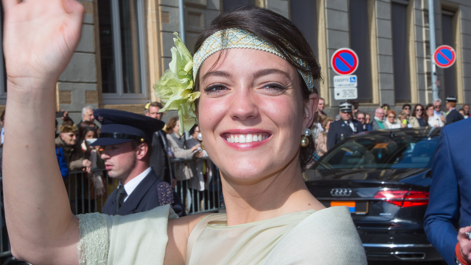 Princesa Alexandra de Luxemburgo anuncia o seu noivado