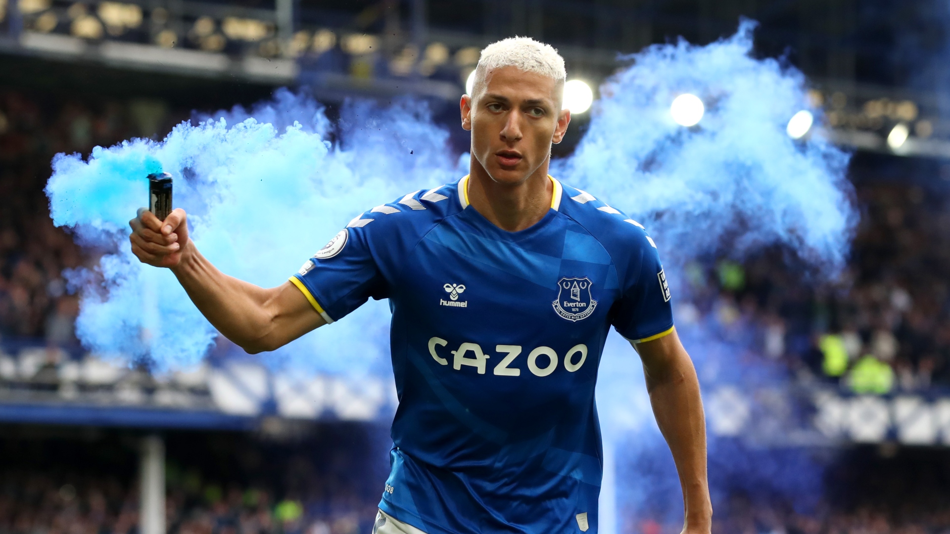 Craque dentro e fora de campo, Richarlison foi o primeiro embaixador do programa USP Vida