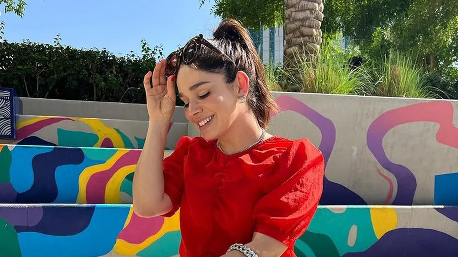 Sabrina Petraglia compartilha primeiras fotos em Dubai e fala sobre procura de nova casa