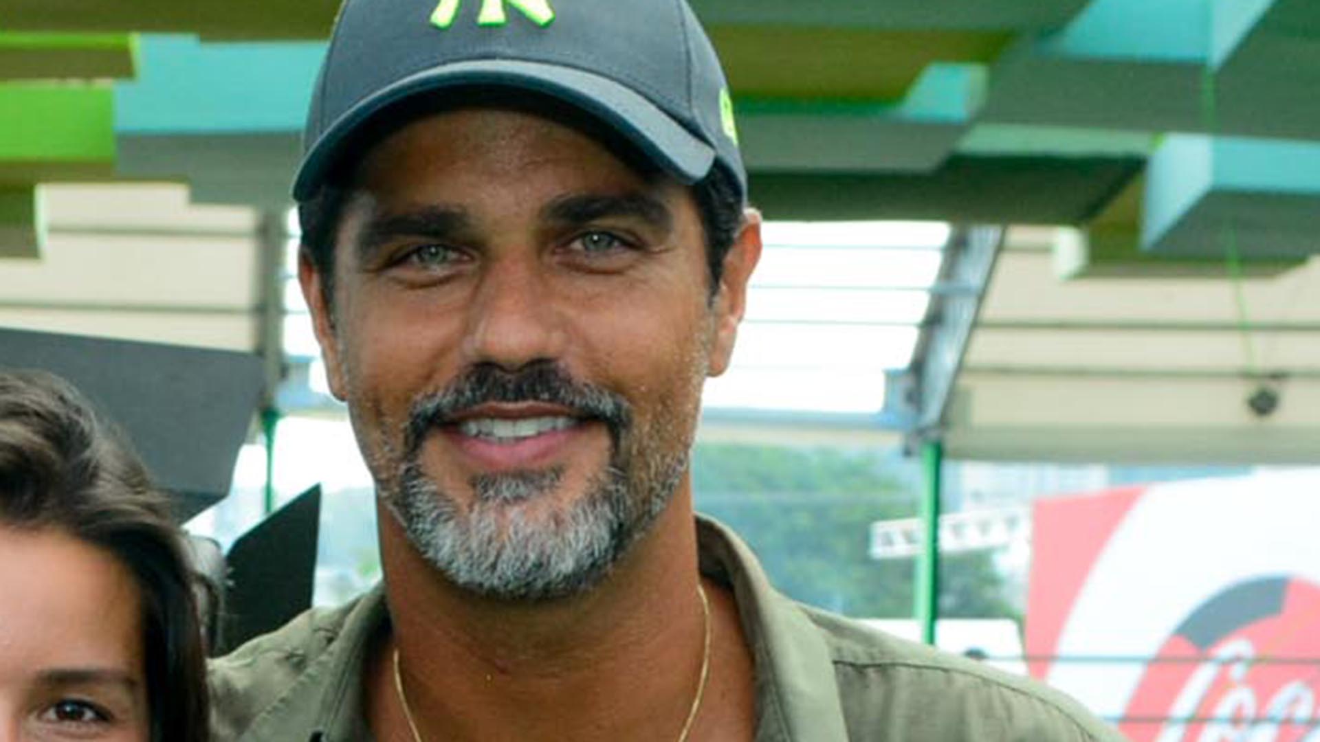 Bruno Cabrerizo faz rara aparição com a nova namorada após término com Carol Castro
