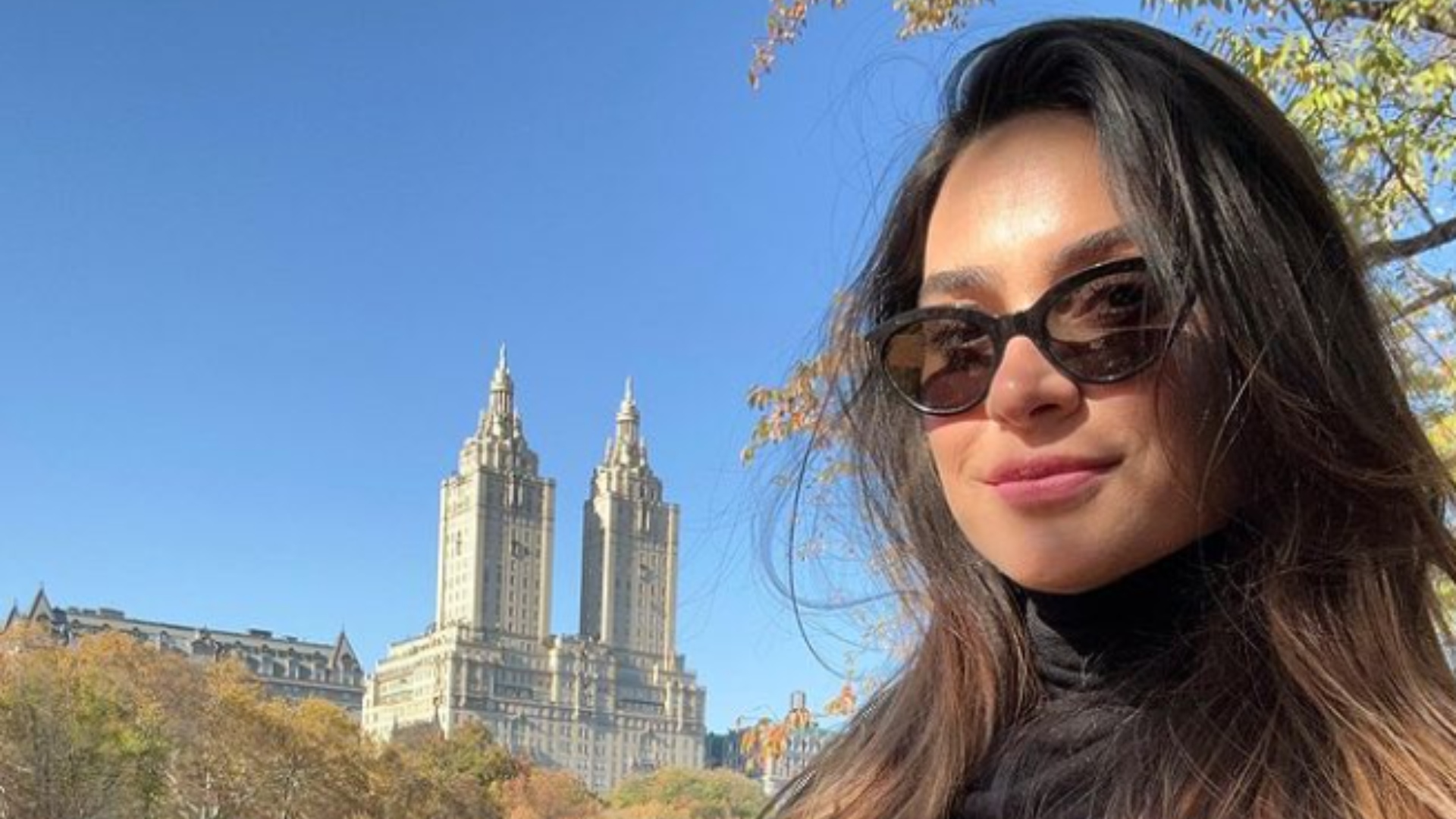Grávida novamente, Thaila Ayala refaz clique de sua primeira gestação em Nova York