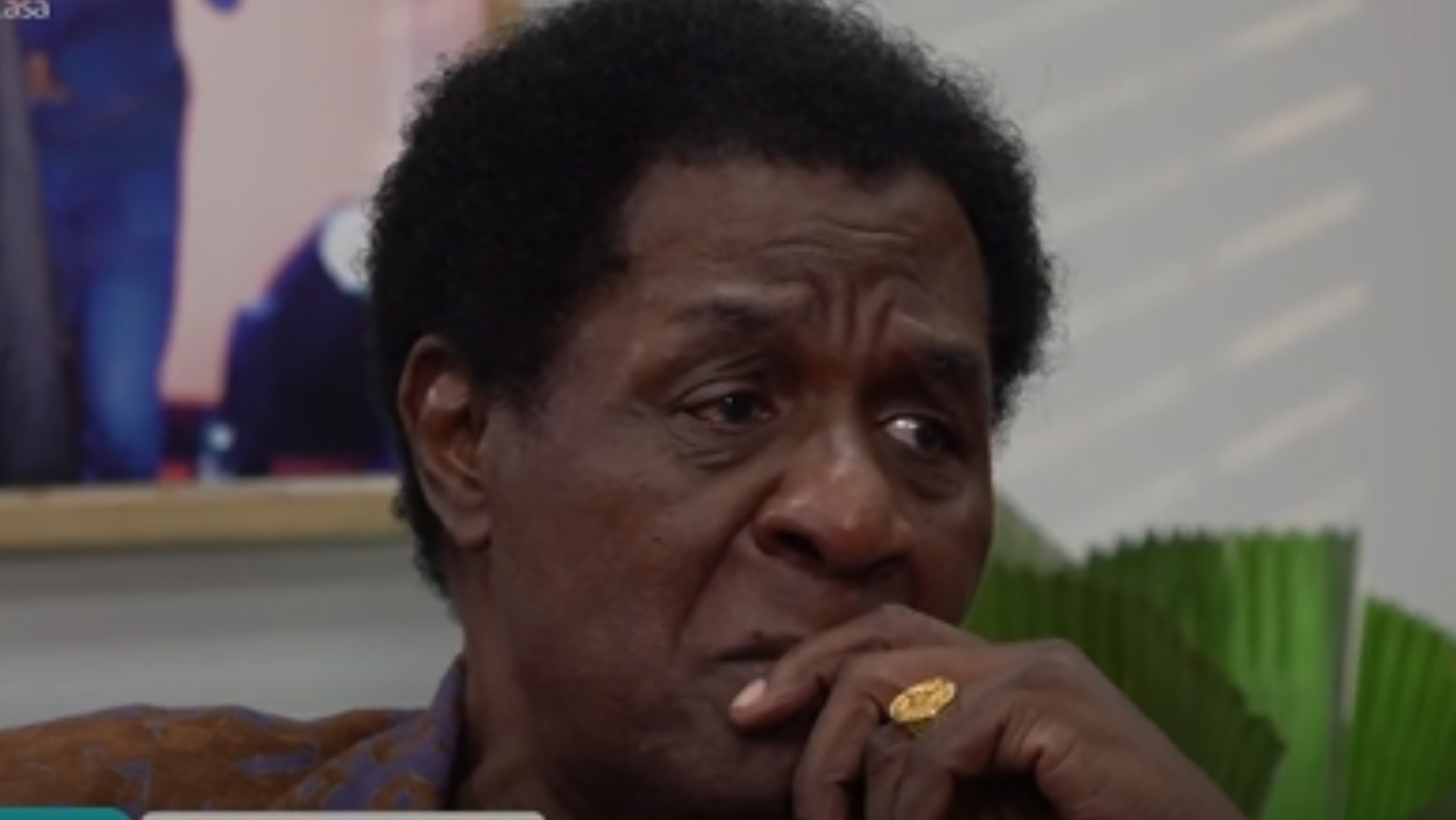Aos 92 anos, Tony Tornado se emociona ao recordar prisão em show de Elis Regina