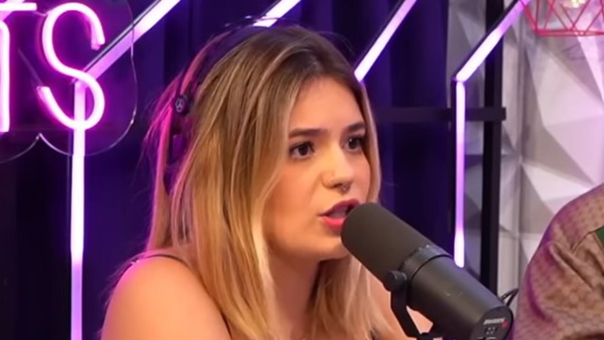 Viih Tube esclarece polêmica com Juliette em entrevista a podcast: “A gente não tem contato”