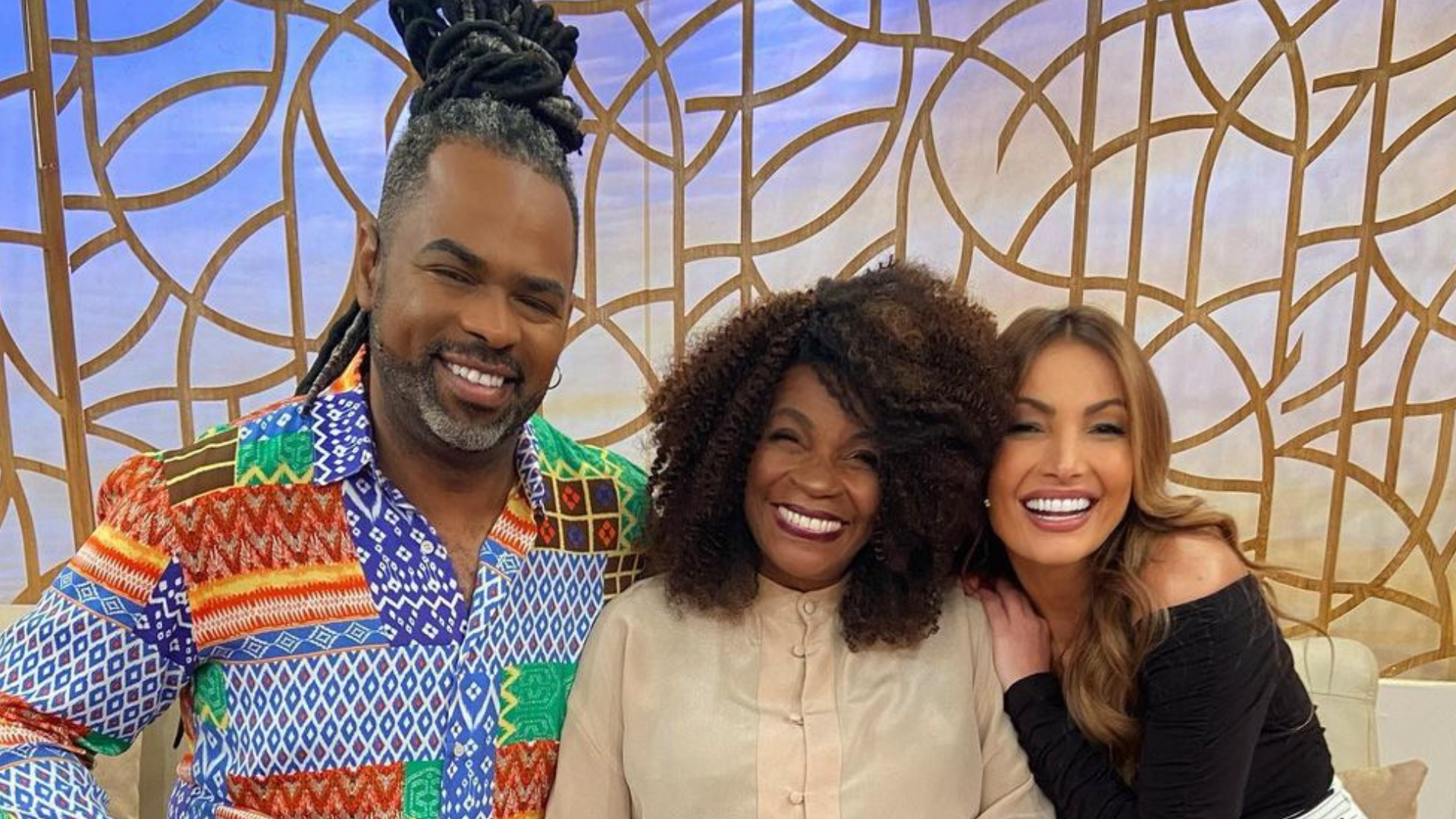 Zezé Motta revela no ‘Encontro’ que sofreu ataques racistas após novela ‘Corpo a Corpo’