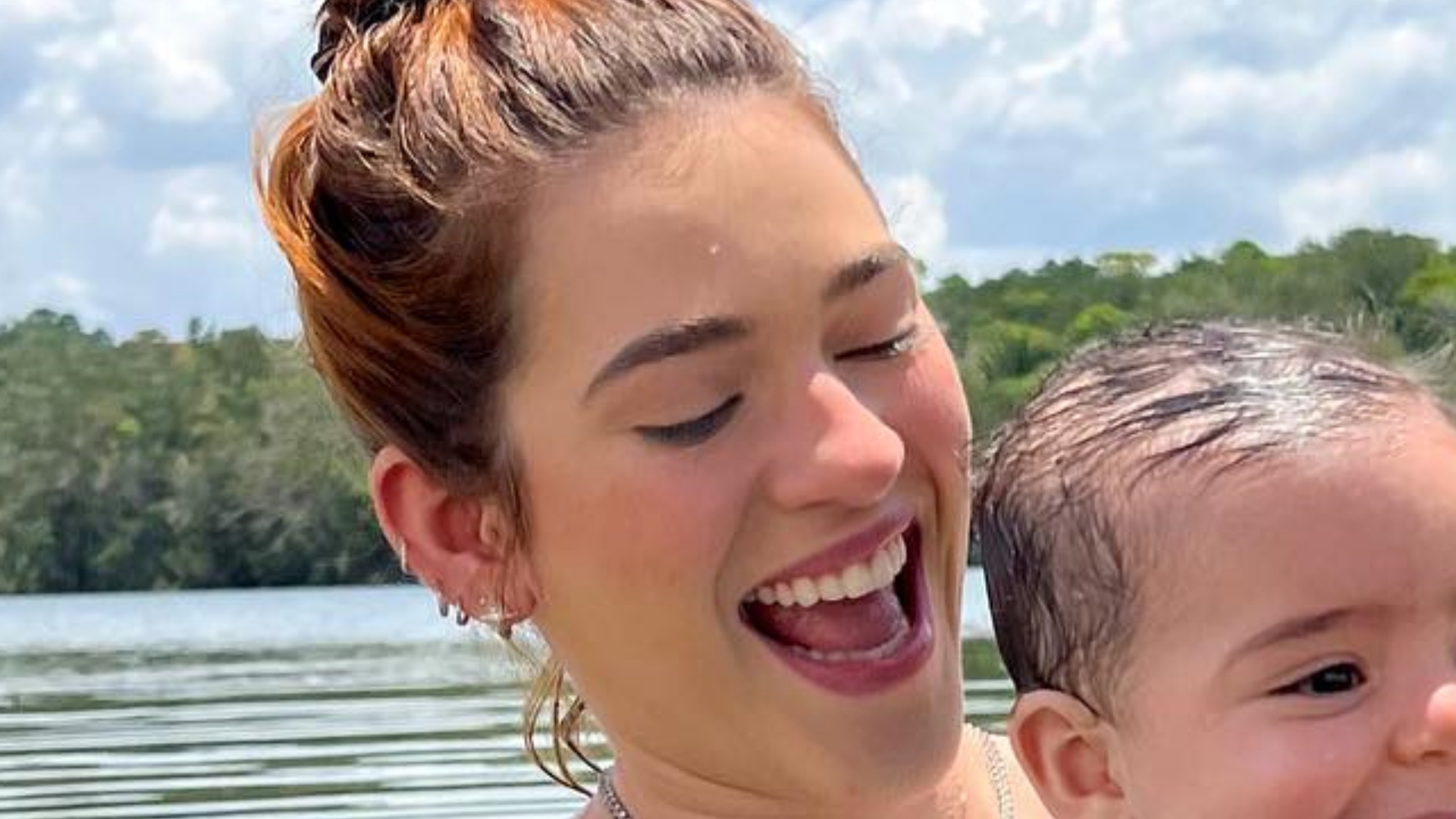 Ana Clara encanta ao mostrar passeio com Malu, filha de Vivian Amorim: “Que delícia”