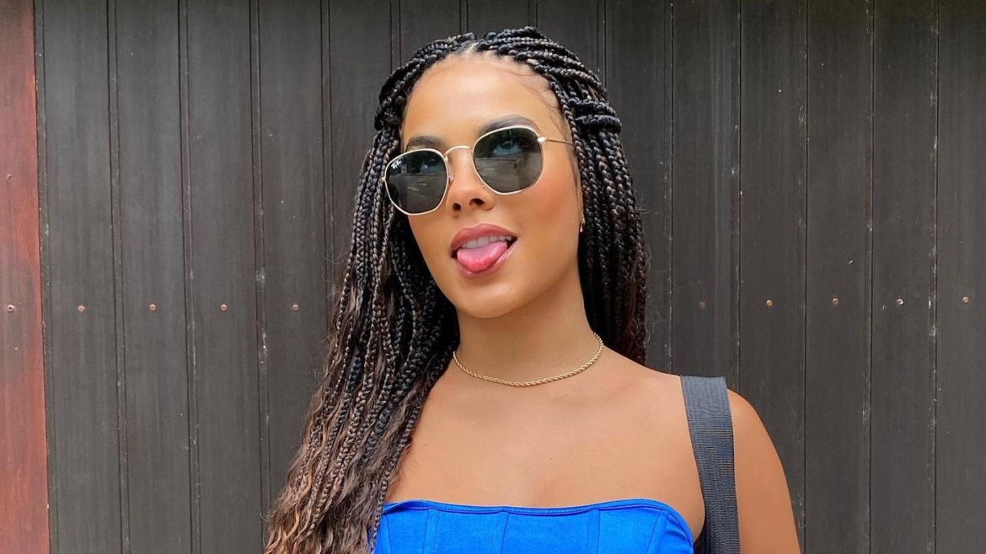 Bella Campos, a Muda de ‘Pantanal’, posa com look fashion e arranca elogios na web: “Perfeita”