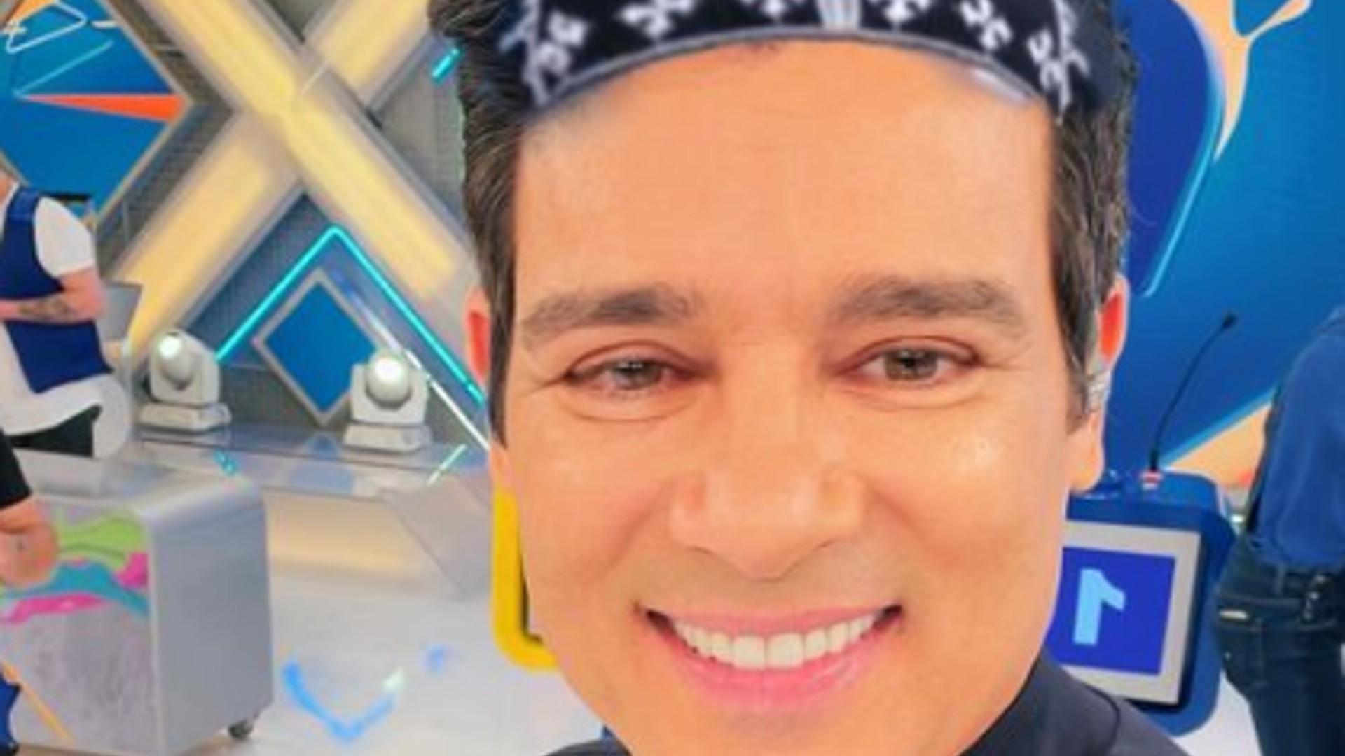 Celso Portiolli atualiza fãs sobre sua saúde após tumor na bexiga