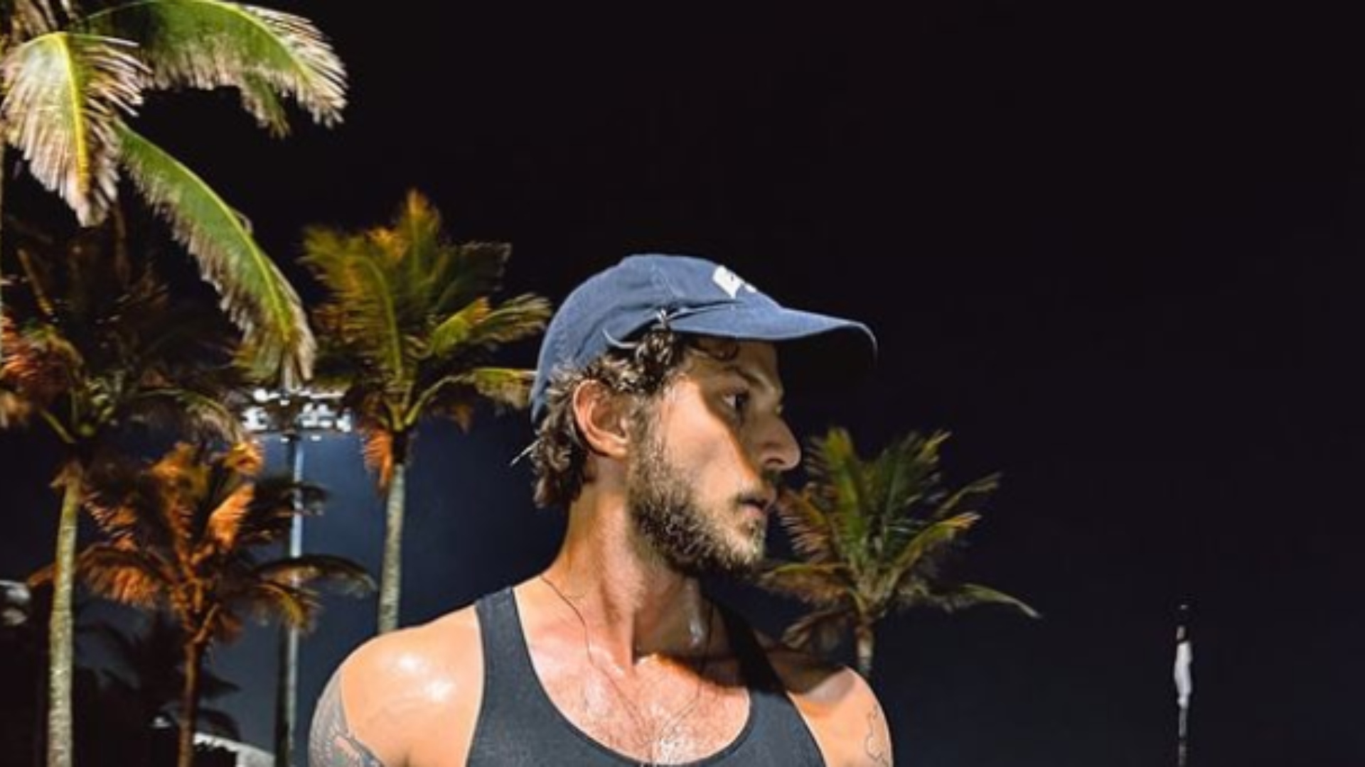 Chay deixa fãs babando ao publicar foto depois de treinar
