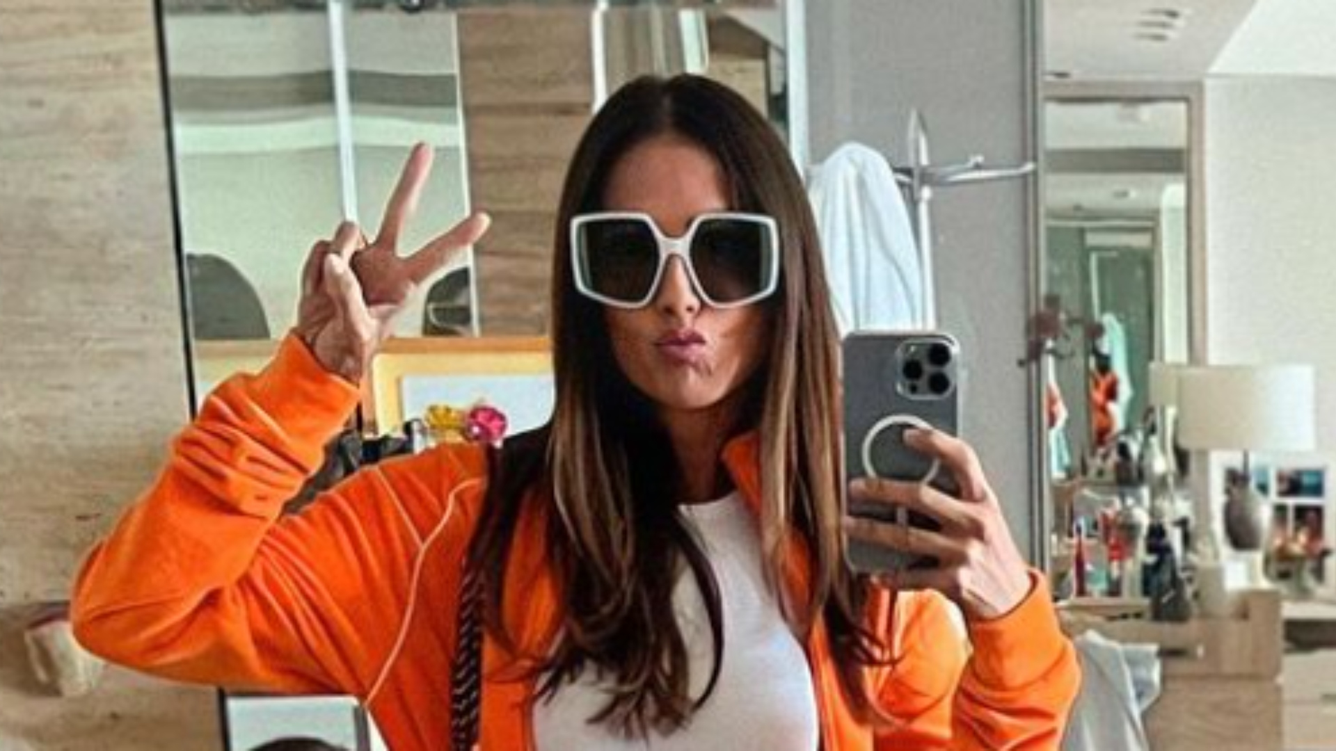 Deborah Secco deverá ser comentarista de jogos da Copa do Mundo