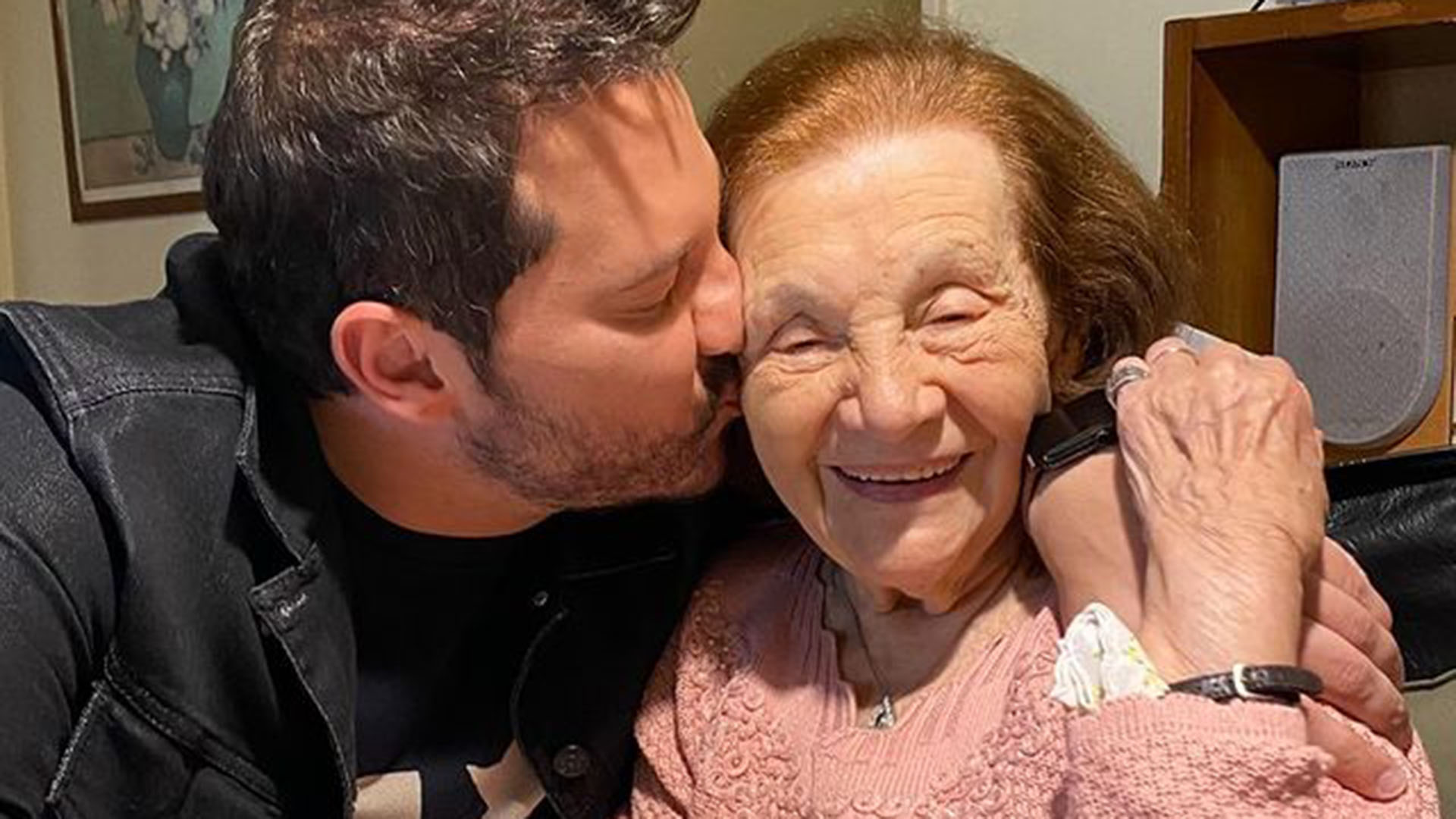 Dony De Nuccio lamenta a morte da avó: ‘Não aprendi a me despedir’