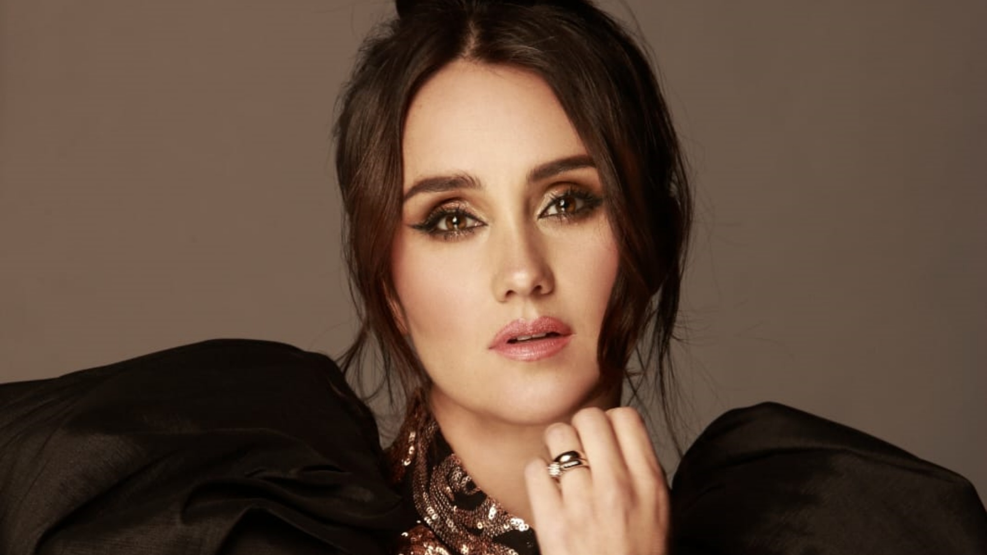 Dulce María volta às novelas como protagonista: “Um projeto grande e exigente”