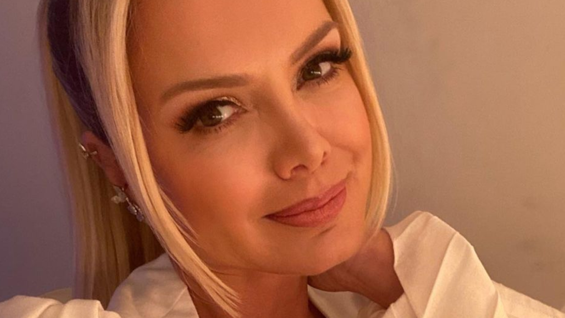 Prestes a fazer aniversário, Eliana comenta sobre chegada dos 50 anos: ”Mais grata por tudo”