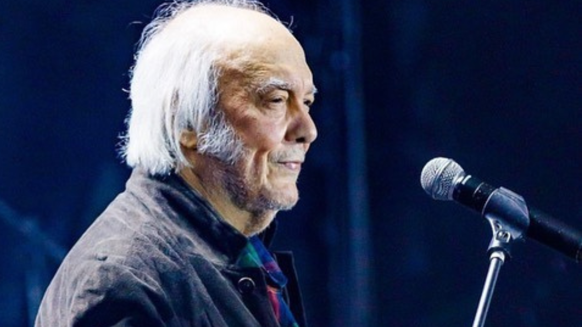 Erasmo Carlos teve melhora clínica significativa e logo irá receber alta