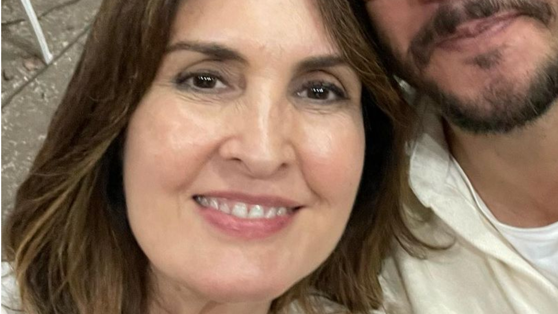 Fátima Bernardes homenageia o namorado após reeleição: ”Mais 4 anos confiados a você”
