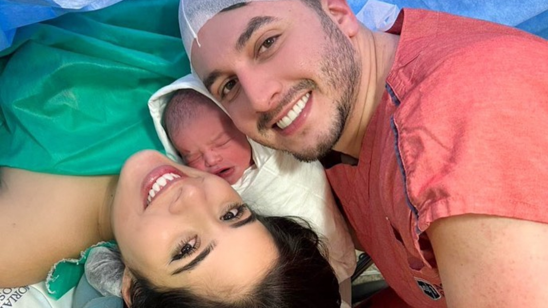 Bruna Hazin mostra primeiras fotos do filho com Jonas Esticado: “O dia mais importante da minha vida”