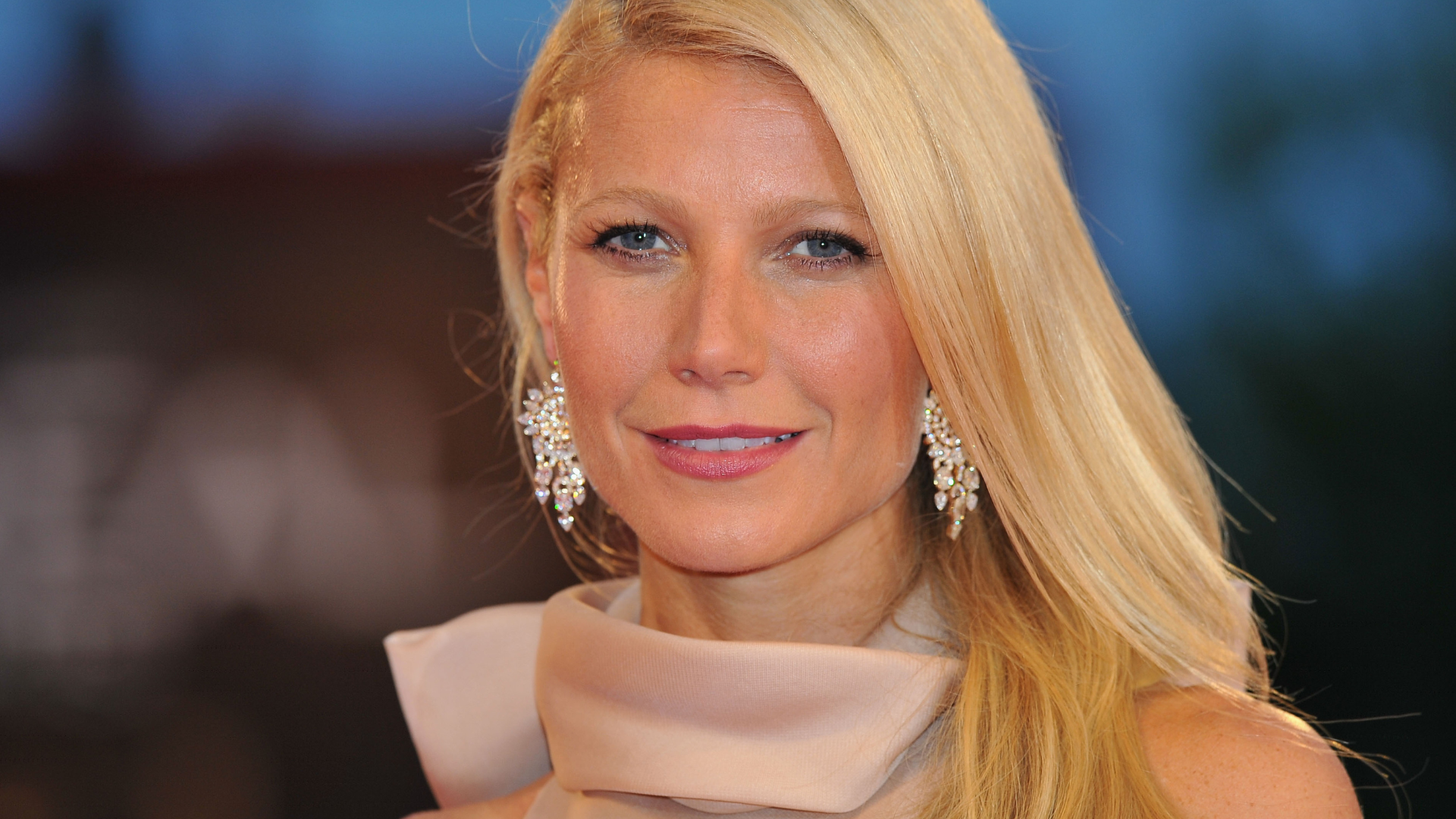 Gwyneth Paltrow abre o jogo sobre divórcio, envelhecer e carreira